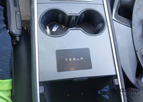 2023 Tesla Model 3 Rear-Wheel Drive z USA, uszkodzony, nr VIN 5YJ3E1EAXPF419944